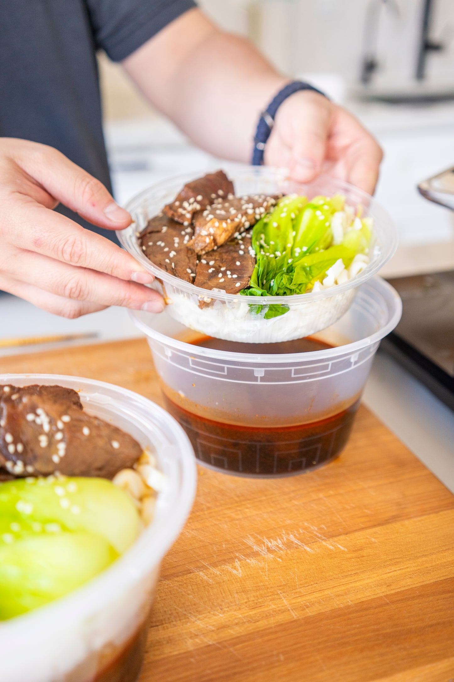 2 in 1 Container: 64 oz Combo Set